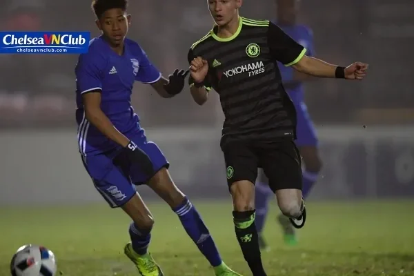 Cầu thủ lớn tuổi nhất ra sân cho Chelsea | Chelseavnclub