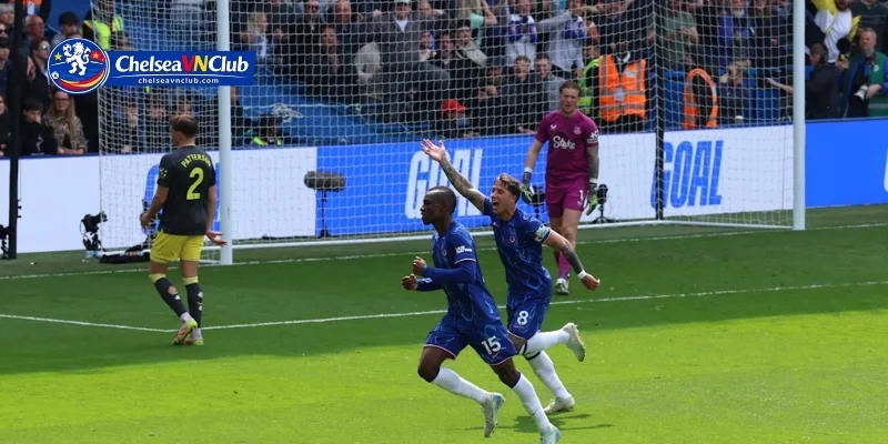 Phong cách cầu thủ Brazil Chelsea